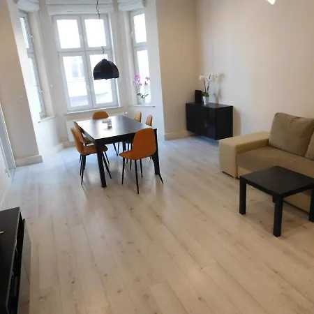 アパート Sopocki Apartament *